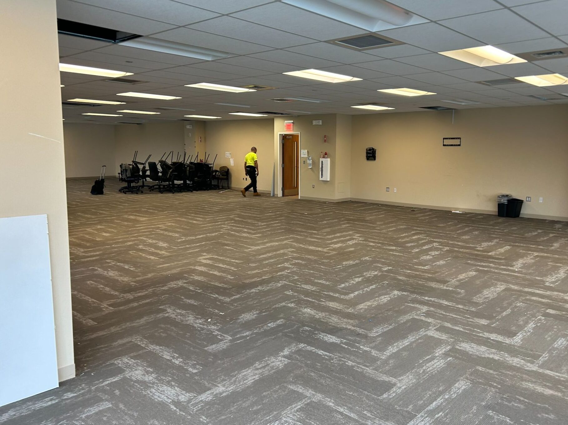 Empty commercial office after office furniture liquidation and removal by MJ Furniture Enterprises Copy